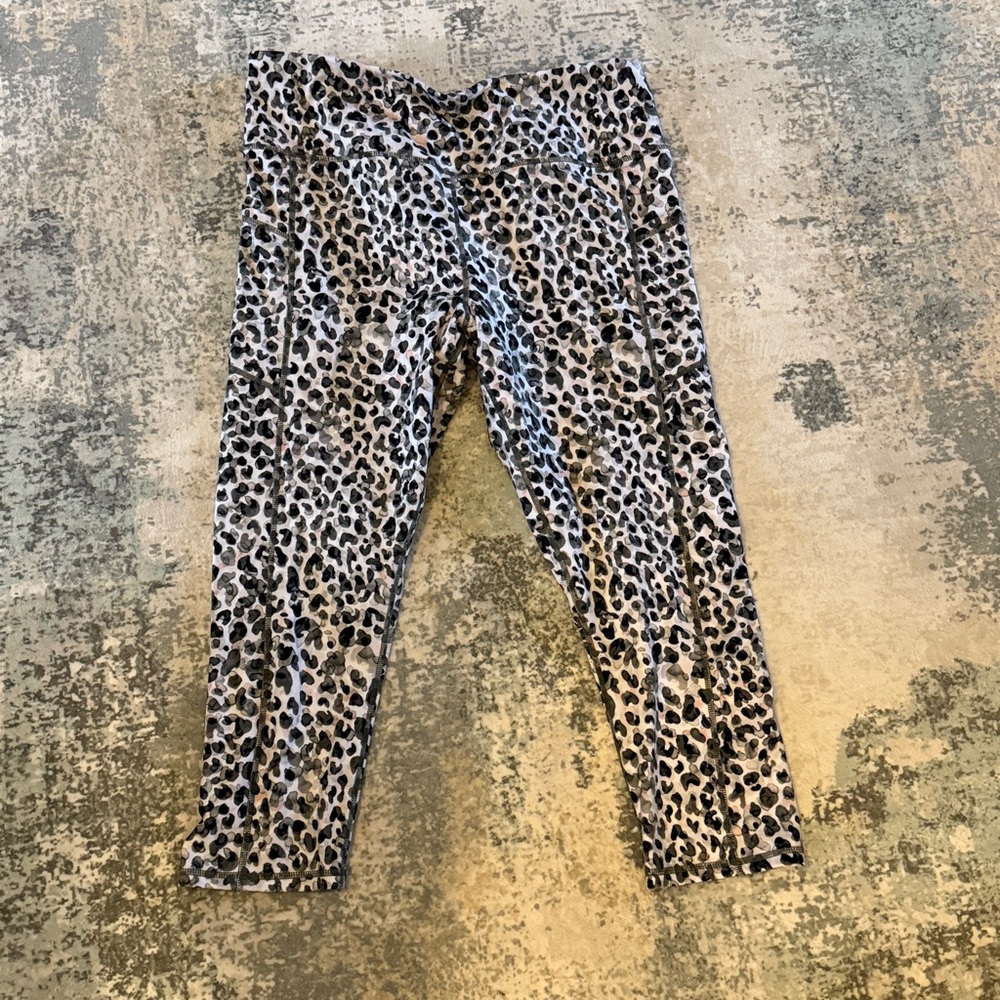 GAIAM Black and Cream Patterned Leggings